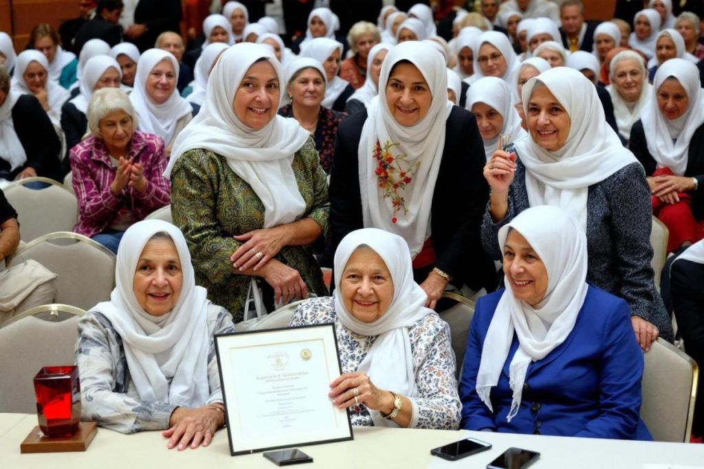 Abuelas de Plaza de Mayo reciben reconocimiento en Madrid por su lucha contra la dictadura